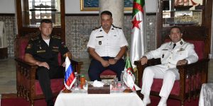 رسو السفينة الهيدروغرافية “من الأسطول الروسي بميناء الجزائر 