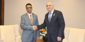 تعزيز العلاقات الإقتصادية والمالية محور لقاء فايد مع وزير الإقتصاد الموريتاني بجوهانسبرغ