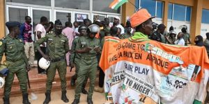 النيجر تتعرض لمزيد من العقوبات قبل يوم من قمة إيكواس