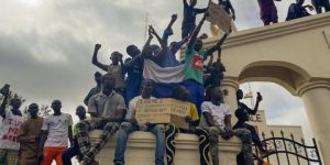 الآلاف من شباب النيجر يرغبون بالتطوع لدعم الجيش