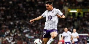 إدارة فرانكفورت تأمل في إتمام صفقة فارس الشعبي