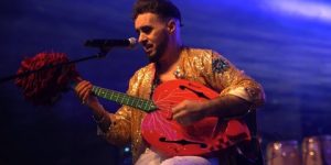 تاكفاريناس: يجب أن أقدم فن محترم يتوافق ومجتمعنا الجزائري المحافظ