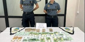 حجز‮ ‬19850‮ ‬أورو و3‭.‬500‮ ‬دولار كندي‮ ‬بمطار سطيف