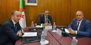 نواب يقترحون تنظيم خرجات استعلامية وجلسات استماع للوزراء