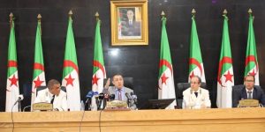 مرّاد يدعو لتقوية الجبهة الداخلية وتغيير أوضاع المواطن نحو الأفضل