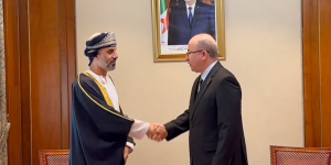 نحو تعزيز العلاقات الجزائرية العمانية