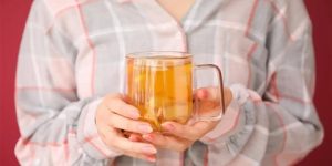 صحتنا في غذائنا.. هل شرب الزنجبيل ينظف القولون العصبي؟