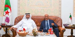 والي البيض يستقبل وزير البيئة والتغيير المناخي القطري