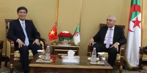 السيد طبي يستقبل نائب وزير العدل الفيتنامي