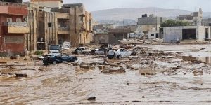 درنة تواجه صعوبة في دفن قتلاها وتحذيرات من كارثة صحية وبيئية