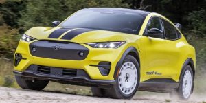 اضافت نكهة جديدة إلى السيارة الكهربائية.. فورد تكشف عن موستانج Mach-E رالي