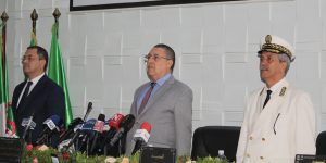 وزير الداخلية يبرز الأهمية التي يوليها رئيس الجمهورية للمنتخبين المحليين