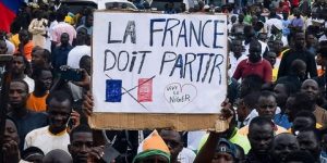 العسكري في النيجر يدعو فرنسا لسحب قواتها من البلاد وفق جدول زمني