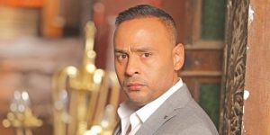 يعشق تقديم هذه الشخصيات.. محمود عبد المغني يكشف أسراراً عن طفولته