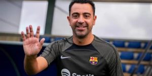 بعد رحيل 11 لاعبا.. تشافي يعيد بناء هجوم برشلونة