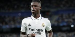 كامافينغا قلق مما يحدث معه في ريال مدريد