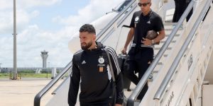 “الخضر” يعودون إلى أرض الوطن