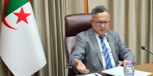 بداري يسدي تعليمات لوقف البرنامج الموحد للوجبات المقدمة للطلبة