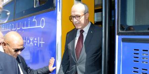 وزير البريد.. إنجاز 6 ملايين بطاقة ذهبية لبريد الجزائر خلال ثلاث سنوات