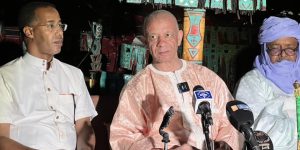 بن قرينة يؤكد على ضرورة التلاحم والالتفاف حول الوطن الواحد