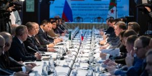 اجتماع اللجنة الحكومية الجزائرية-الروسية يتوج بالإمضاء على عدة اتفاقيات