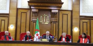 برئاسة صخراوي.. طبي ينصّب محكمة التنازع بتشكيلتها الجديدة