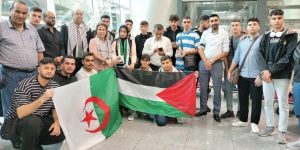 21 طالبا فلسطينيا يصلون إلى الجزائر لمواصلة دراساتهم العليا