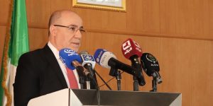 بلمهدي يؤكد أن قطاع الشؤون الدينية يعد “حصنا واقيا للبلاد”