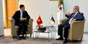 انعقاد الدورة الـ12 للجنة المشتركة الجزائرية-الفيتنامية بهانوي