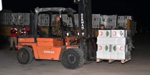 شحن أولى المساعدات الإنسانية الاستعجالية لقطاع غزة