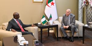 عطاف يتباحث مع نظيره النيجيري مستجدات الأزمة في النيجر