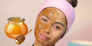 جمال وأناقة.. قناع العسل للتخلص من الحبوب السوداء