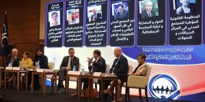 التأكيد على الدور المحوري للمجتمع المدني في بناء الجزائر الجديدة