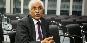 وزير الخارجية يؤكد: ” البوليساريو منفتحة على المفاوضات وأصابع مقاتليها على الزناد”