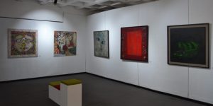 معرض تشكيلي جماعي بـ “دار عبد اللطيف”..22 لوحة فنية بأنامل شبانية