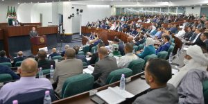 نواب بالمجلس الشعبي الوطني يدعون لمواصلة جهود تحسين الظروف الإجتماعية والإقتصادية للمواطنين