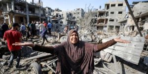 الاحتلال يبيد عائلات بكاملها في غزة.. وعدد الشهداء يتجاوز 2300