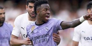 قناة مدريد تهاجم الحكم قبل موقعة إشبيلية