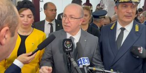 الوزير الأول يجدد تضامن الجزائر مع الشعب الفلسطيني