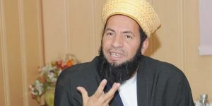 قرار رئيس الجمهورية بإعداد القانون الأساسي للأئمة ومراجعة أجورهم مكسب هام