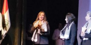 الممثلة أسماء شيخ تتألق في مهرجان بغداد الدولي للمسرح بالعراق