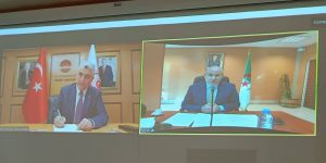 وزير التجارة يبحث مع نظيره التركي تعزيز التعاون الثنائي