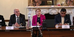 عطاف يشارك بلندن في لقاء تشاوري حول مجلس الأمن