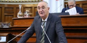 تدشن مركز بيانات لقطاع المالية في ديسمبر القادم