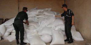 مكافحة الجريمة : حجز 11.5 قنطار من مادة الحمص وتوقيف 5 أشخاص بورقلة