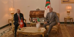 توافق جزائري تونسي على تعزيز التعاون في العدالة الدستورية