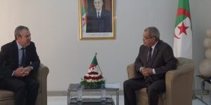 إعطاء جميع التسهيلات لإنتاج أكبر قدر من الأدوية بالشراكة مع مخابر “سانوفي”