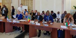 خلادي يدعو إلى التفكير في تطوير وتحديث عمل الجمعية الدولية للمجالس الاقتصادية والاجتماعية