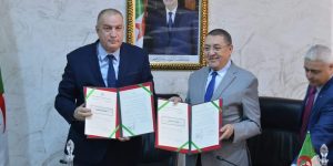 توقيع اتفاقية اطار بين وزارة الداخلية والمرصد الوطني للمجتمع المدني