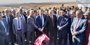 وزير الأشغال العمومية يؤكد على أهميته.. مشروع ازدواجية طريق المدية-تيسمسيلت سيعطي ديناميكية قوية للاقتصاد الوطني والمحلي